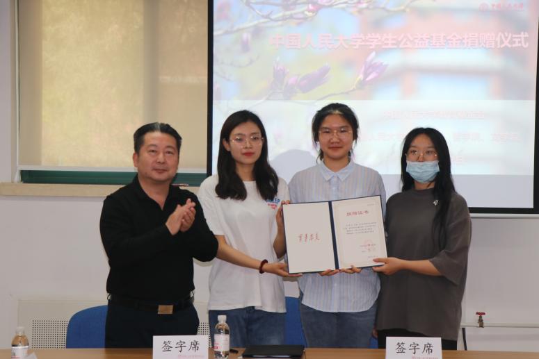 1622729115137355.jpg t9.jpg