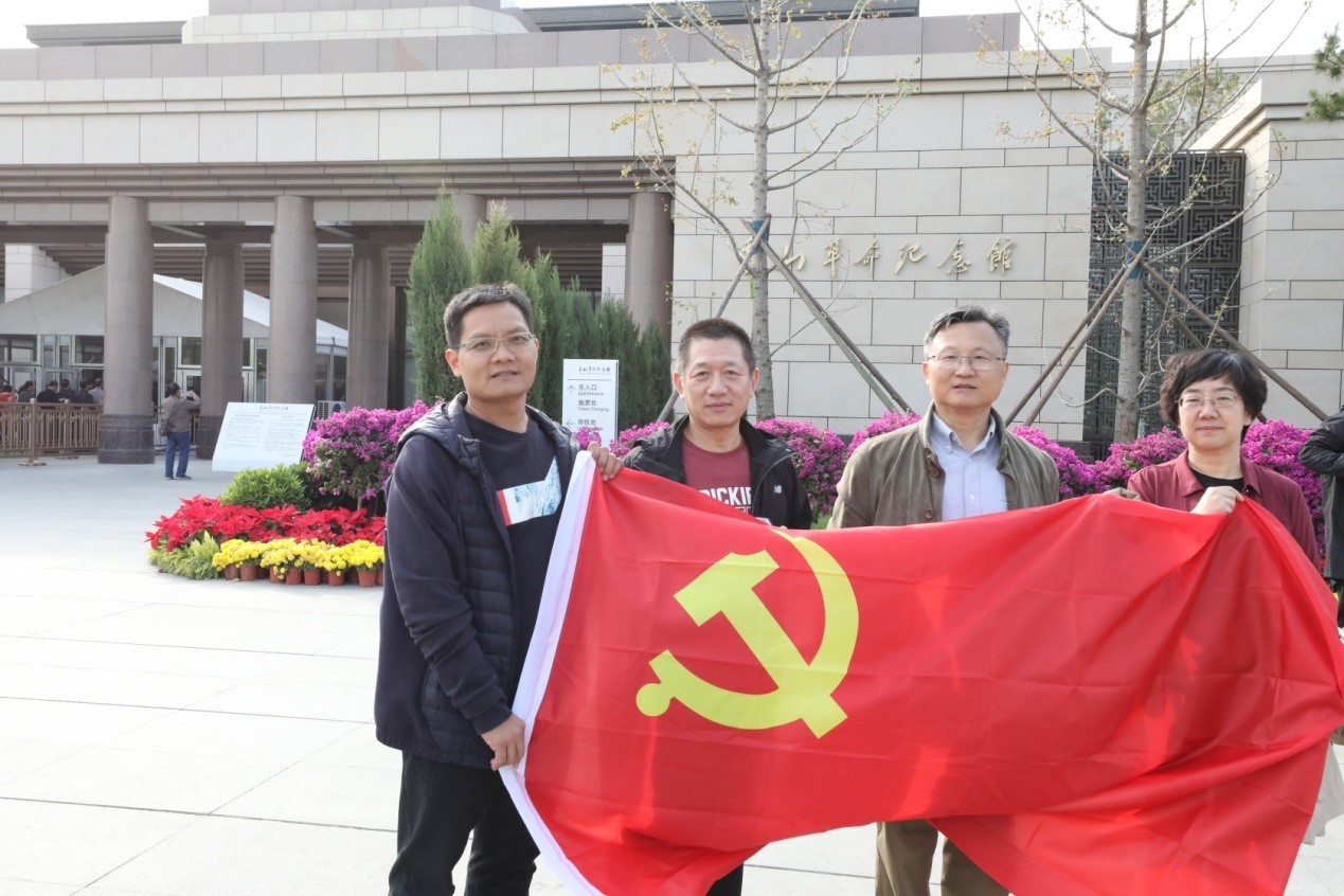 1571305132125689.jpg 2.jpg